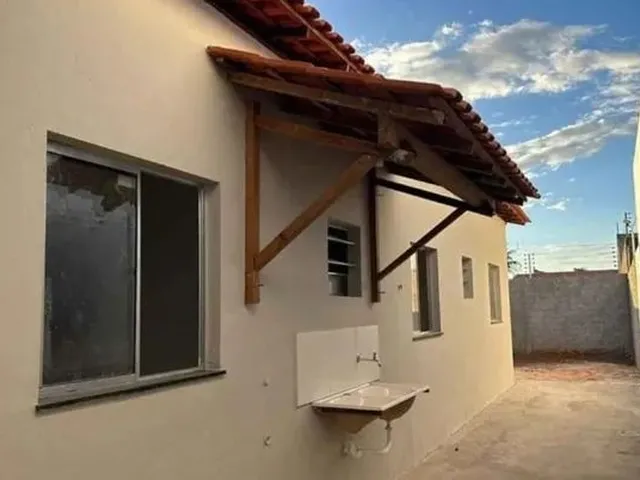 Imagem 2: Casa Padrão para Venda em Macafé