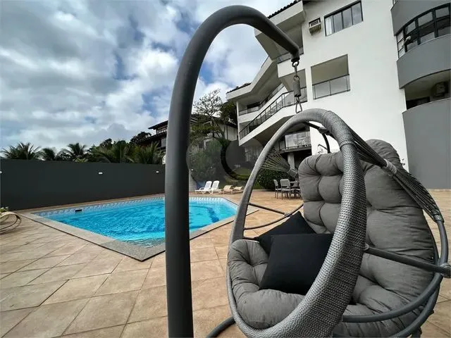 Imagem 13: Casa com 8 Quartos na Praia do Morro Á Venda
