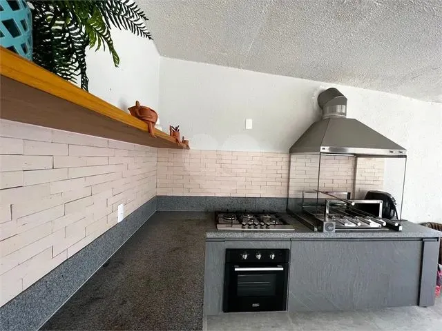 Imagem 14: Casa com 8 Quartos na Praia do Morro Á Venda