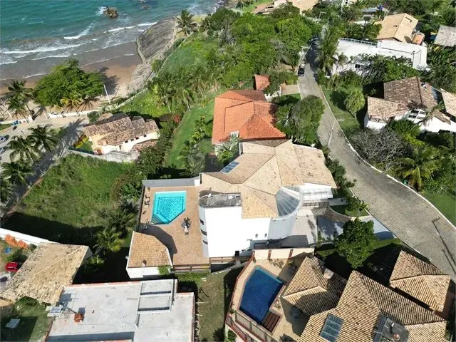 Imagem 11: Casa com 8 Quartos na Praia do Morro Á Venda