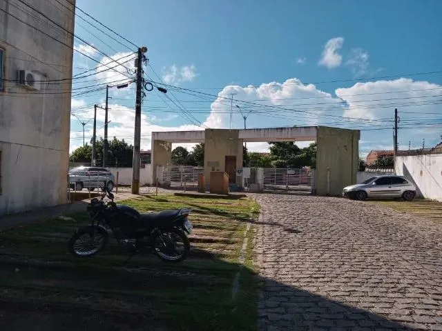 Imagem 1: Apartamento em Parnamirim - 02 Quartos - Quitado