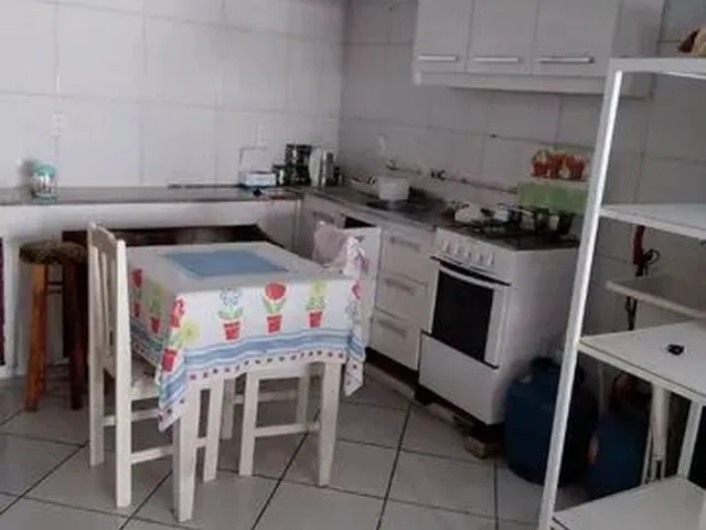 Imagem: Alugo Quitinete