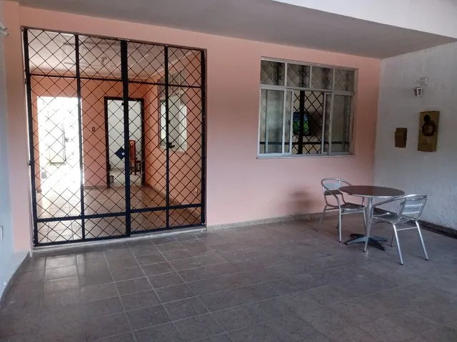 Imagem 3: Residência Feminina com Quartos Compartilhados