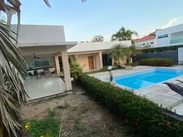 Imagem 5: Itapuranga Iii, Mobiliada, 4 Suítes, Piscina, Chusrrasqueira, Escritório