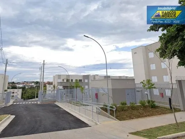 Imagem: O apartamento possui 2 Dormitórios, 1 Banheiro, 1 Vaga na