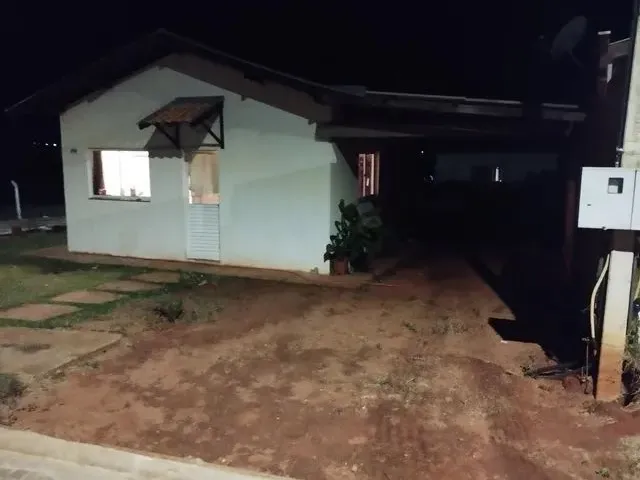 Imagem: Alugo Residência - Prado Ferreira