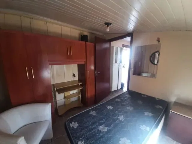 Imagem: Aluga-Se Quartos para Homens
