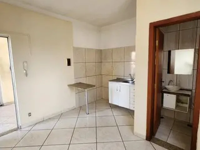 Imagem: Excelente Quitinete 01 Qrt no Bairro santa