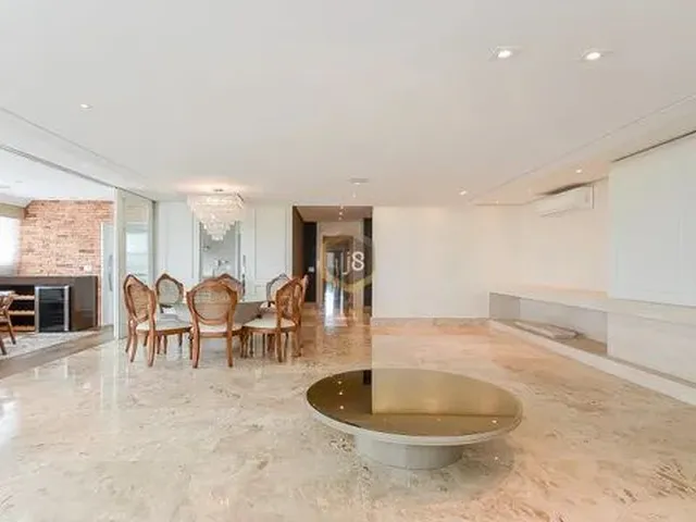 Imagem 1: Curitiba - Apartamento Padrão - Batel