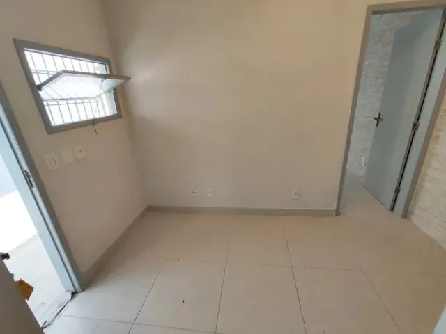 Imagem 2: Oportunidade Kitnet no Centro com 1 Quarto, 1Br - Sem Garagem!!
