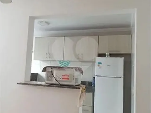 Imagem: O apartamento possui 2 Dormitórios, 1 Banheiro, 1 Vaga na