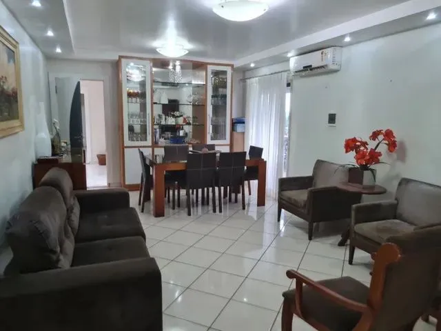 Imagem 8: Vendo Um Apartamento no Edifício Porto Ferrara Possui 174 M2 com 4 Quartos em Panair - Po