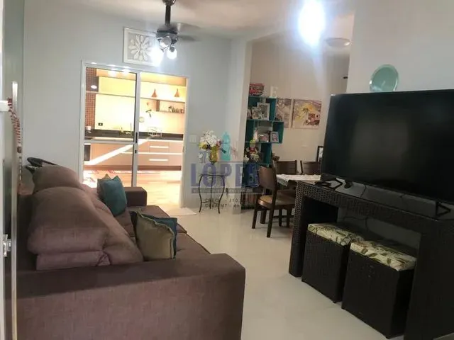 Imagem 8: Vendo Casa de 3 Quartos no Condomínio Monte Negro