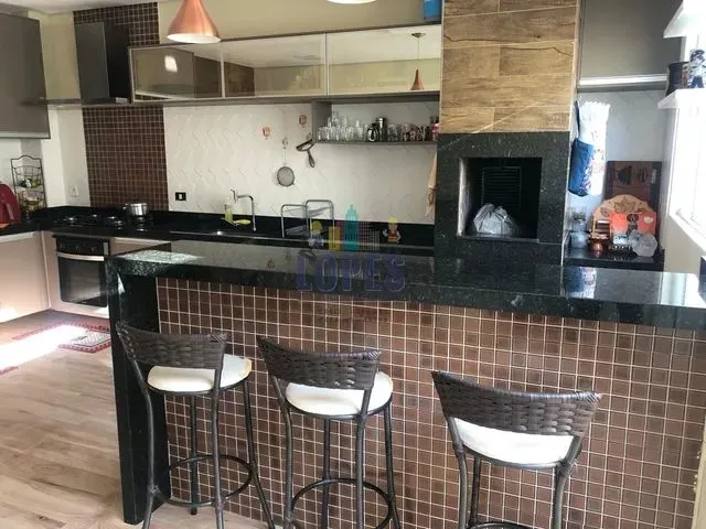 Imagem 13: Vendo Casa de 3 Quartos no Condomínio Monte Negro