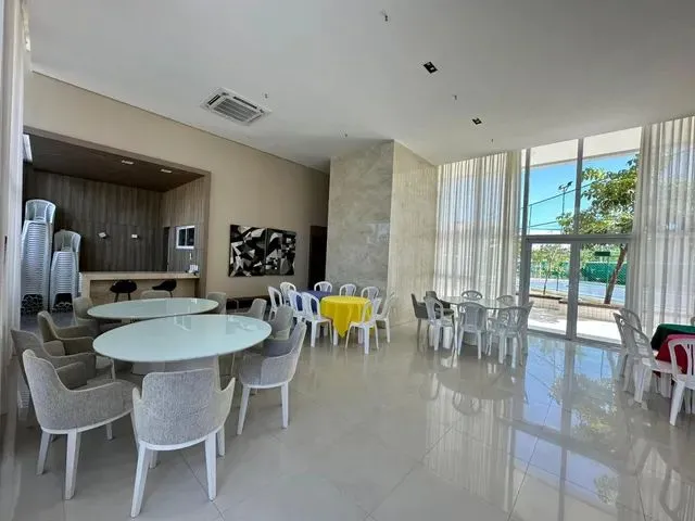 Imagem 10: Apartamento para Venda Possui 95 Metros Quadrados com 3 Quartos em Cocó - Fortaleza - Ce