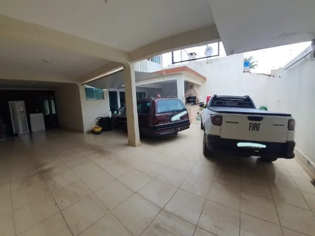Imagem: Cajado Imóveis Vende na Buritis Um Sobrado