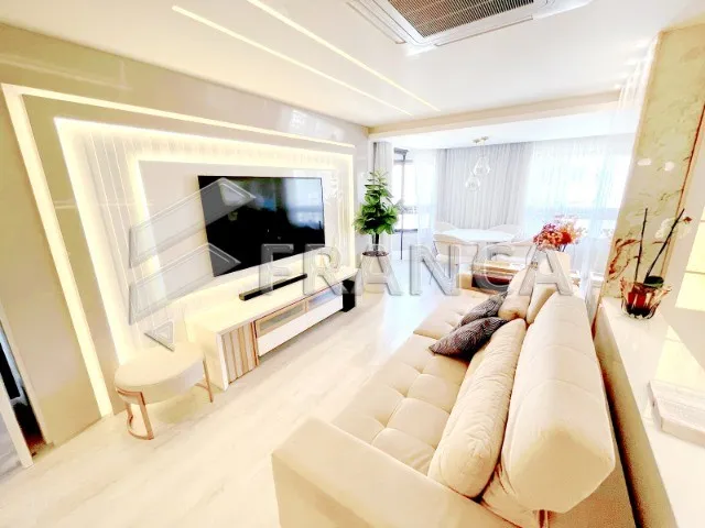 Imagem 1: Vende-Se Apartamento com 125M², 3Qts com 1 Suíte em Praia da Costa, Vila Velha/E.s