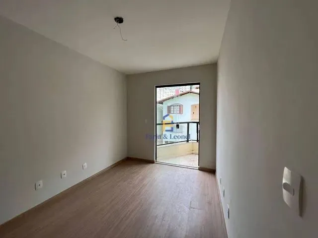Imagem 6: Apartamento com 3 Dormitórios À Venda, 80 M² por R$ 370.000,00 - Vale do Ipê - Juiz