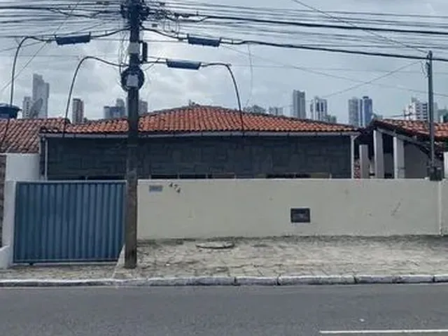Imagem: Vendo Casa na Principal do Castelo Branco