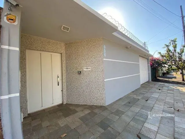 Imagem: Sobrado com 3 Dormitórios À Venda, 373