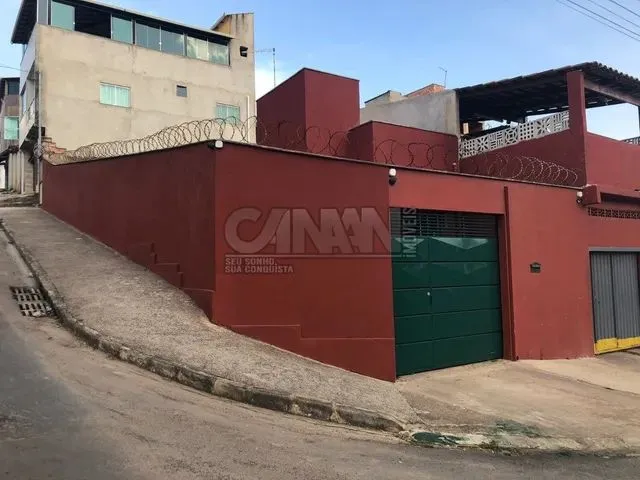 Imagem: Ibirité - Casa Padrão - Jardim Industrial