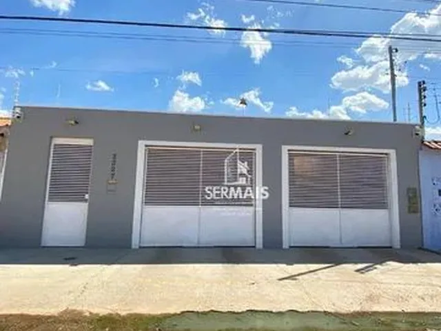 Imagem: Casa com 3 Dormitórios À Venda, 200 M²