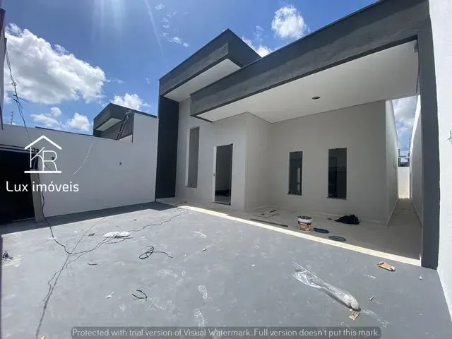 Imagem 1: Parque Dez / Casa em Rua Pública / 115M² 03 Quartos Sendo 01 Suíte