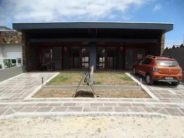 Imagem 1: Capão Novo - Casa Padrão - Posto 4