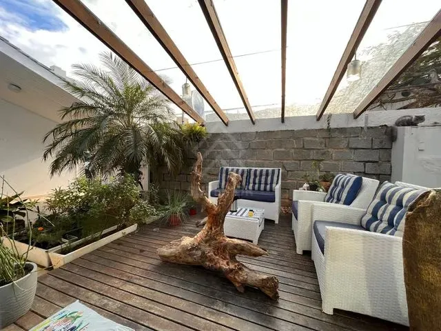 Imagem 10: Casa Averbada de 3 Andares na Praia de Cabeçudas com 3 Dormitórios, Sendo 1 Suíte Com