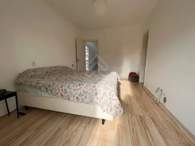 Imagem 8: Casa Averbada de 3 Andares na Praia de Cabeçudas com 3 Dormitórios, Sendo 1 Suíte Com