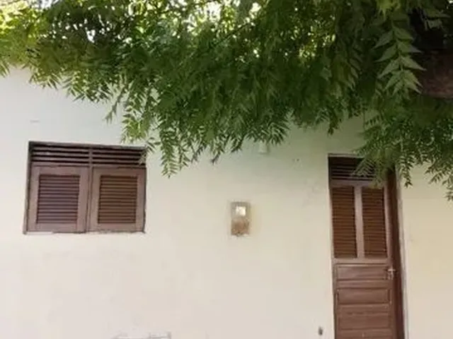 Imagem: Aluga-Se Casa em Rua Publica