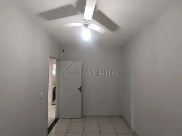 Imagem 11: Ibiporã - Casa Padrão - Centro
