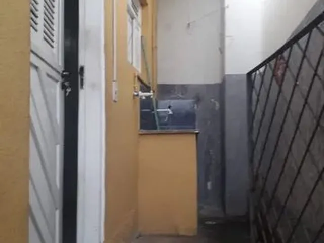 Imagem 5: Kitinet Casa com 2 dormitórios