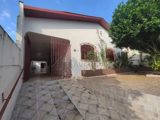 Imagem: Ibiporã - Casa Padrão - José Pires de