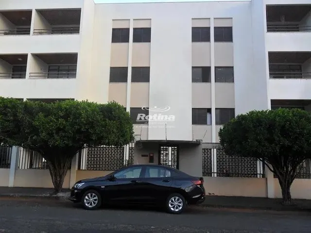 Imagem: Apartamento para Alugar, 3 Quartos, 1 Suíte