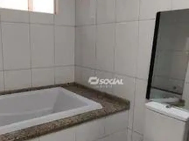 Imagem 2: Excelente Sobrado Disponível para Locação em Uma Região Privilegiada, Próximo Ao