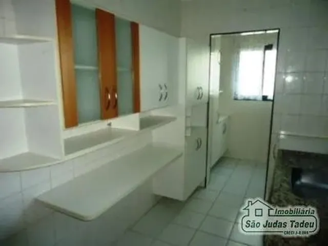 Imagem 8: Apartamentos - Ed. Saint Germain