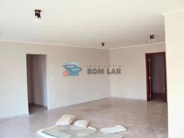 Imagem: Apartamento para Aluguel, 3 Quartos, 1 Suíte