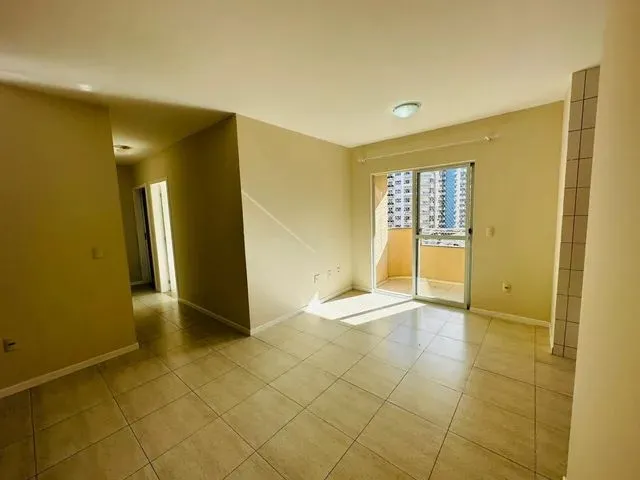 Imagem: Apartamento 03 Dormitórios À Venda, com