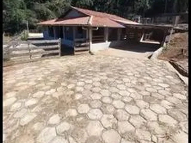 Imagem: Sítio em Aiuruoca