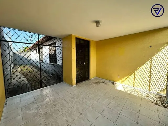 Imagem 2: Fortaleza - Casa Padrão - Parangaba
