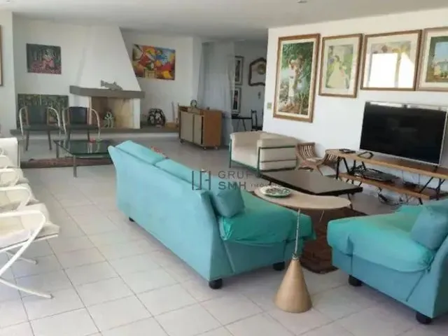 Imagem: Cobertura com 4 Dormitórios À Venda- Sorocotuba