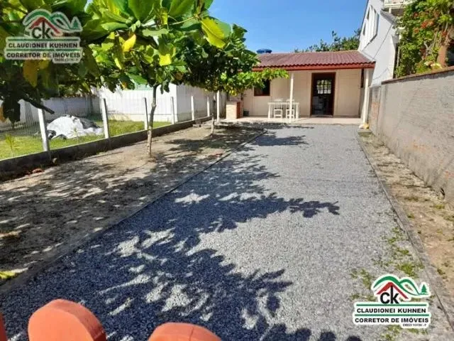 Imagem: Casa na Praia da Pinheira em Palhoça