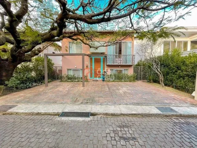 Imagem: Casa de Condomínio para Venda Possui 132