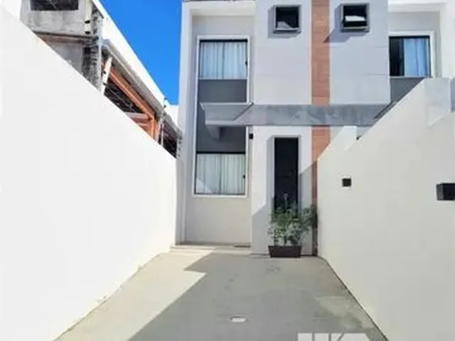 Imagem: Excelente Sobrado a Venda em Camboriú com