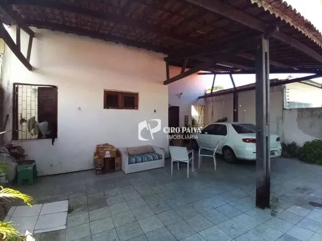 Imagem 9: Casa com 3 Dormitórios À Venda, 520 M² por R$ 800.000 - Cidade dos Funcionários