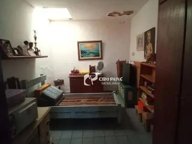 Imagem 13: Casa com 3 Dormitórios À Venda, 520 M² por R$ 800.000 - Cidade dos Funcionários