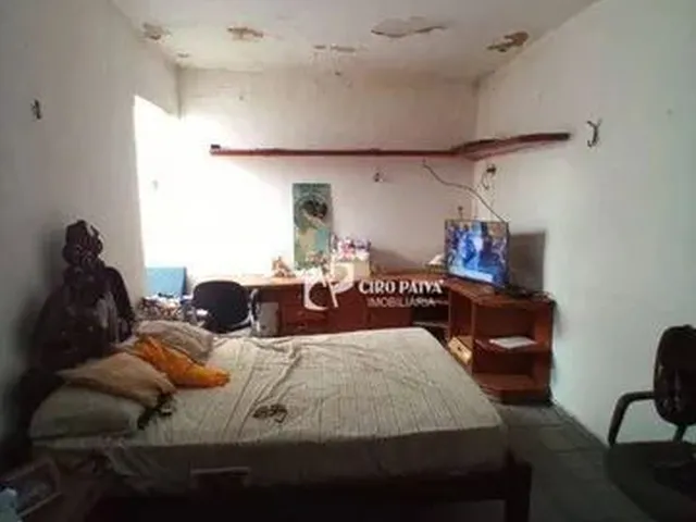 Imagem 5: Casa com 3 Dormitórios À Venda, 520 M² por R$ 800.000 - Cidade dos Funcionários