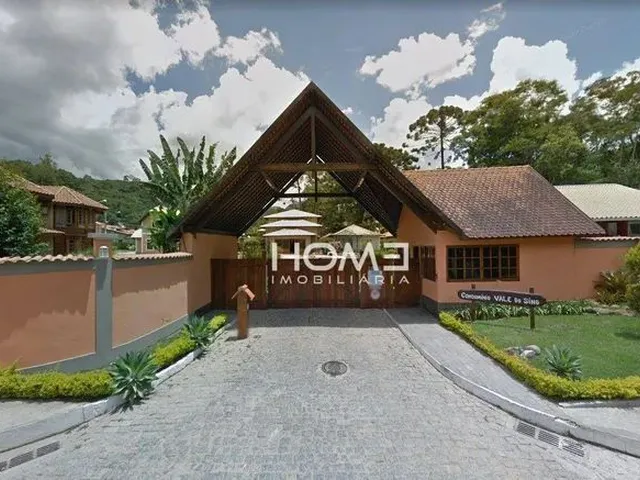 Imagem: Casa com 3 Dormitórios À Venda, 289 M²