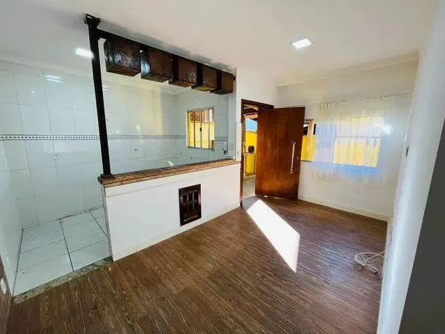 Imagem: Aluga-Se Casa com 2 Dormitórios em Barão
